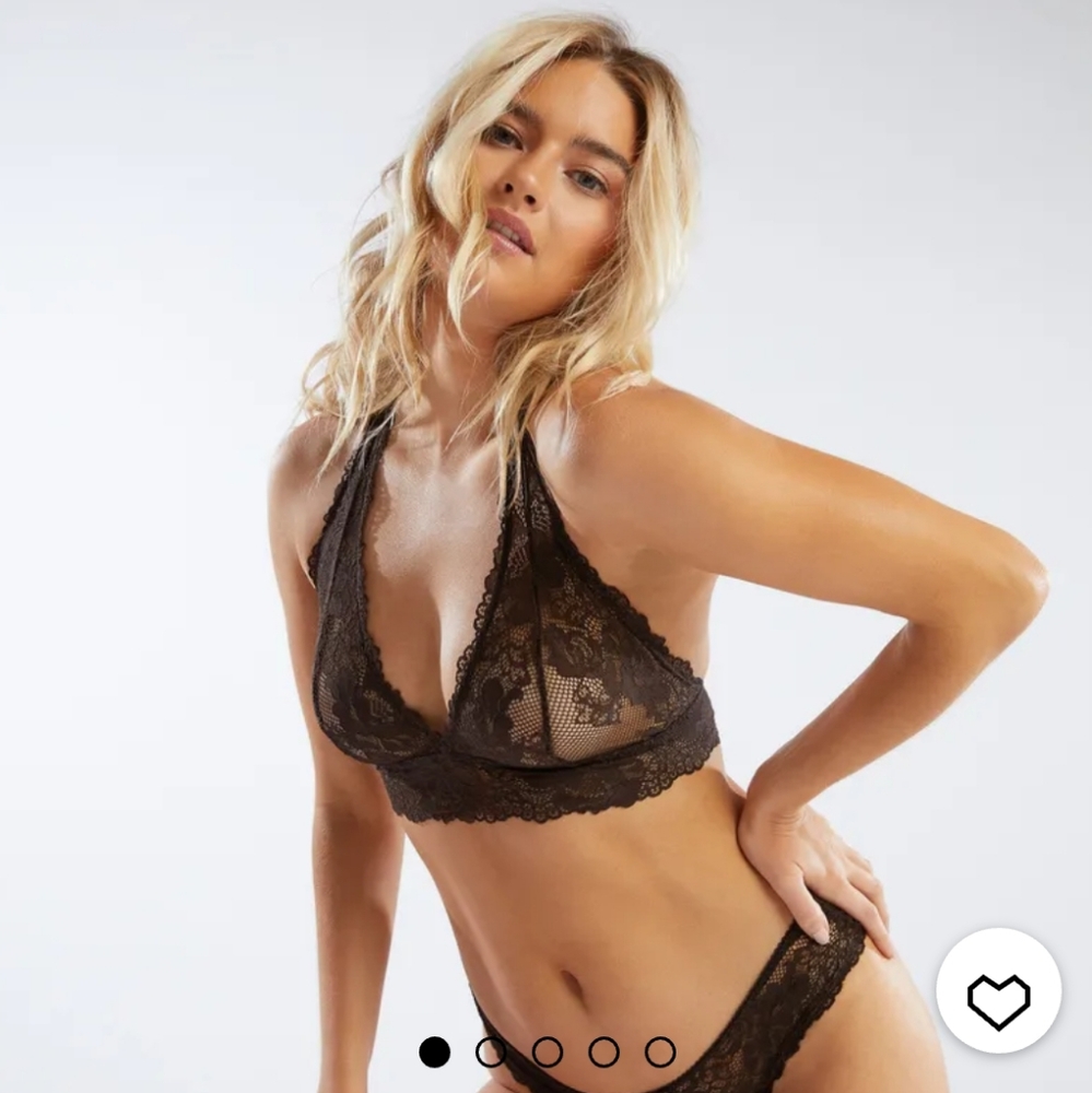SAVAGE X FENTY Lace Racerback Bralette In Cocoa